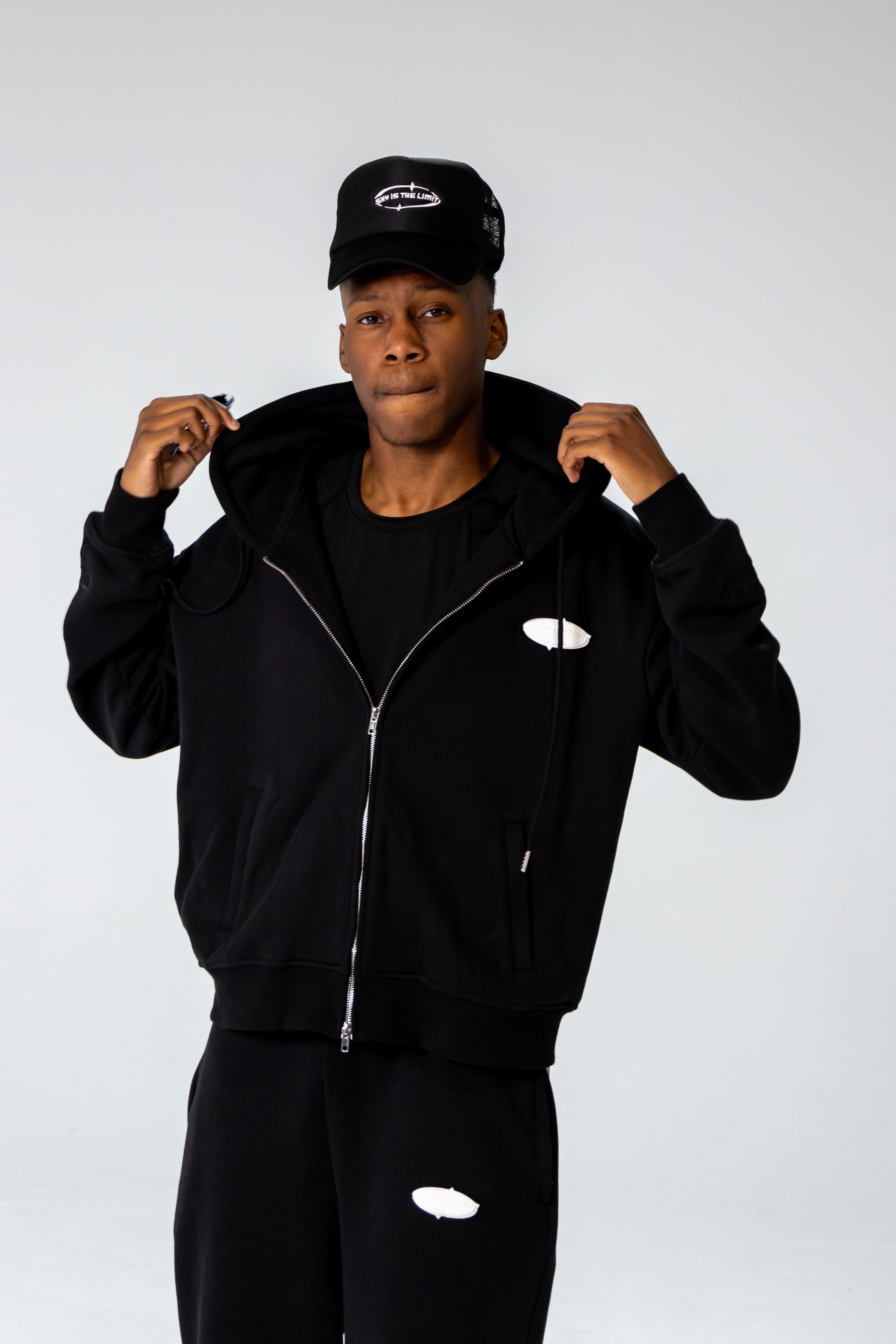 Black INFINITE HORIZON Zip Hoodie Set – SITL store