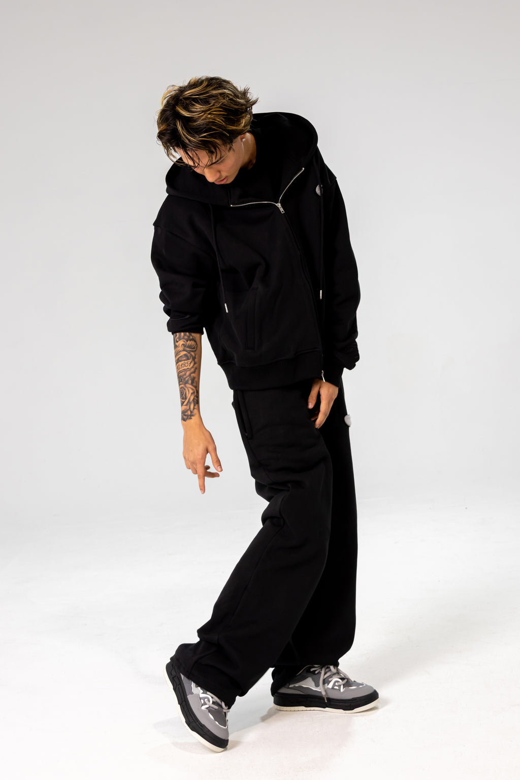 Black INFINITE HORIZON Zip Hoodie Set